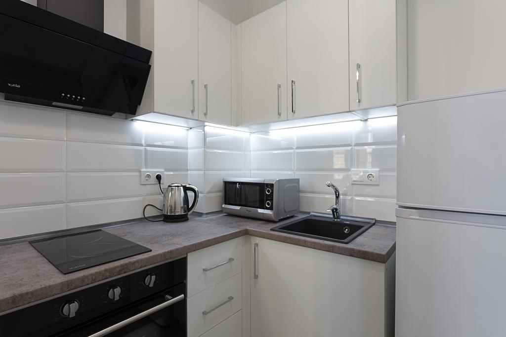 Kyiv White Apartment Екстер'єр фото